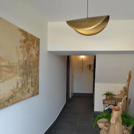 La Centralita De La Abuela * סגוביה