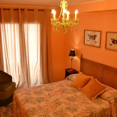 La Centralita De La Abuela 세고비아