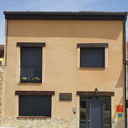 Apartment La Centralita De La Abuela Segovia