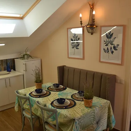 La Centralita De La Abuela Apartman *
