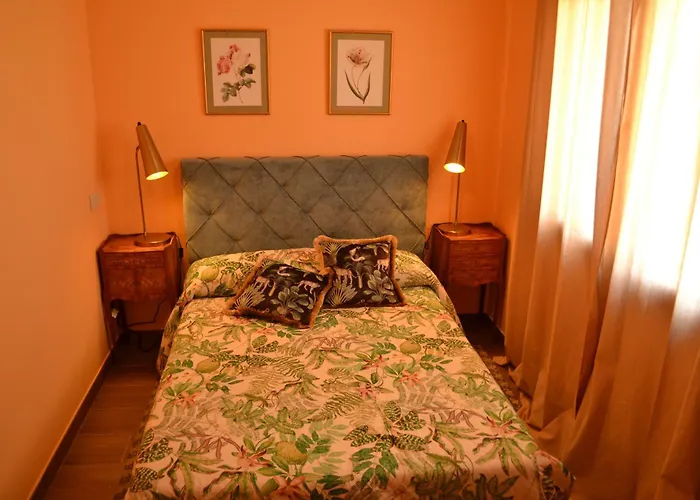 La Centralita De La Abuela Σεγκόβια