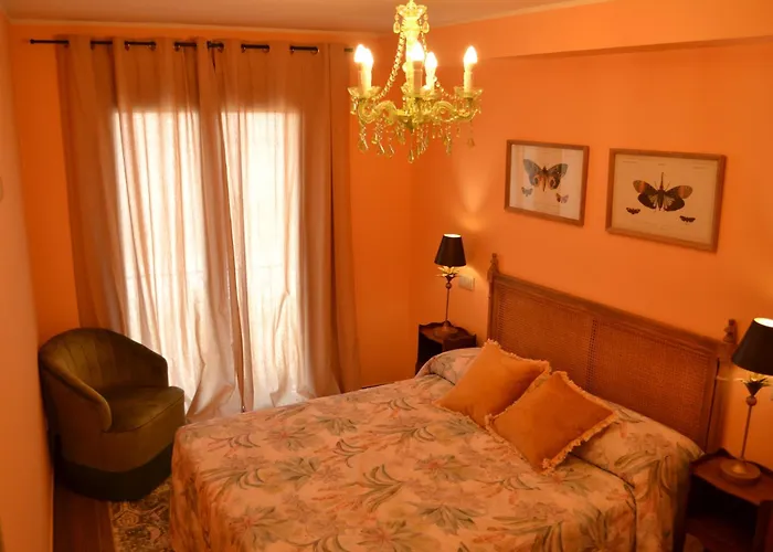 La Centralita De La Abuela Σεγκόβια